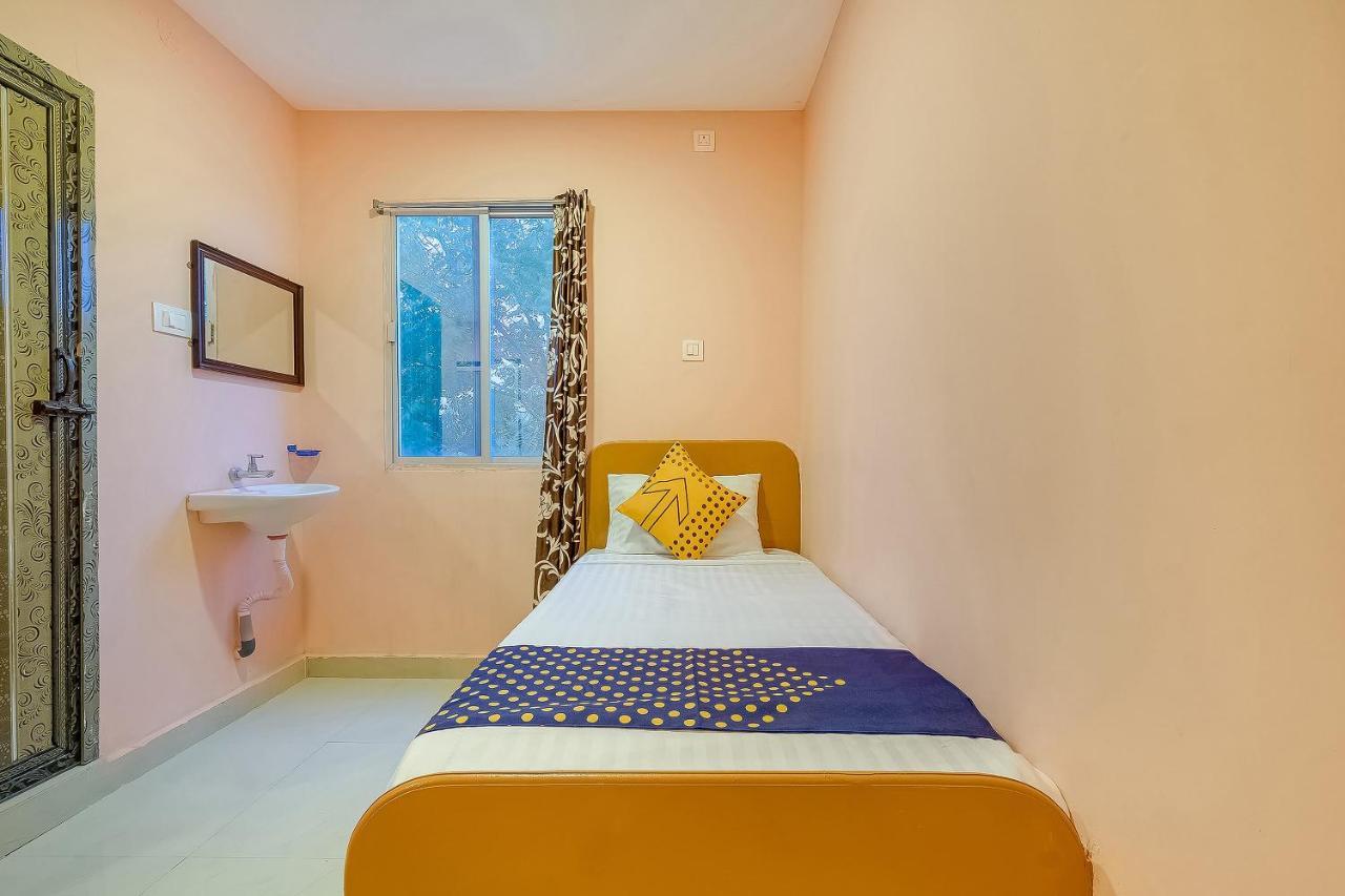 Spot On 64778 Msr Convention Hall Hotell Tirupati Exteriör bild